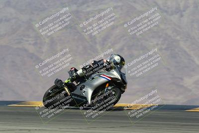 media/Apr-10-2022-SoCal Trackdays (Sun) [[f104b12566]]/Turn 9 (130pm)/